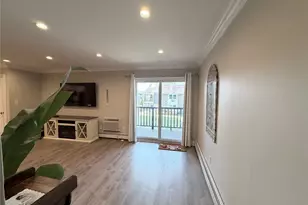 190 Millard Ave, West Babylon, NY 11704 - Photo 4