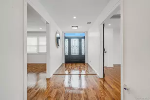 2 Polo St, Dix Hills, NY 11746 - Photo 8