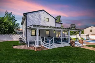 2 Polo St, Dix Hills, NY 11746 - Photo 38