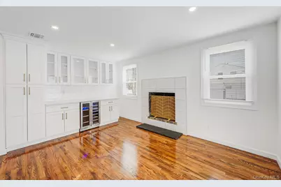 2 Polo Street, Dix Hills, NY 11746 - Photo 14