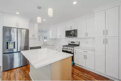 2 Polo Street, Dix Hills, NY 11746 - Photo 8