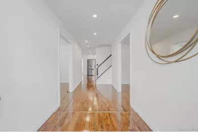 2 Polo Street, Dix Hills, NY 11746 - Photo 10