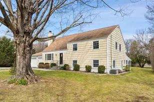 52 Jefferson Ln, Bedford, NY 10506 - Photo 2