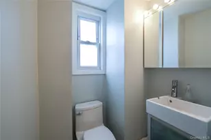 [Address not provided], Valley Stream, NY 11581 - Photo 18