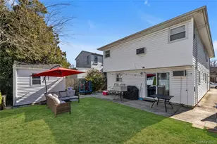 201 Montauk St, Valley Stream, NY 11580 - Photo 18