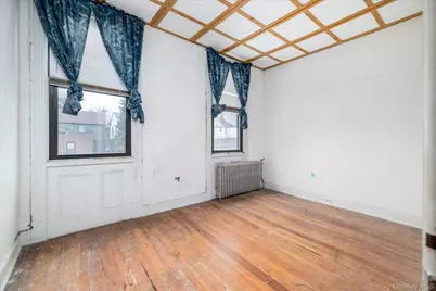 6019 60th Drive, Maspeth, NY 11378 - Photo 18