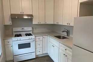 9 N Maryland Ave, Port Washington, NY 11050 - Photo 2