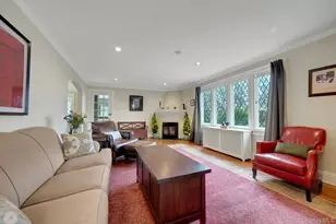 12 Barclay Rd, Scarsdale, NY 10583 - Photo 8