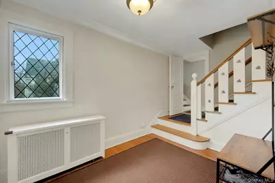 12 Barclay Road, Scarsdale, NY 10583 - Photo 6