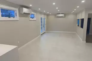 48 Ripple Ln, Levittown, NY 11756 - Photo 6