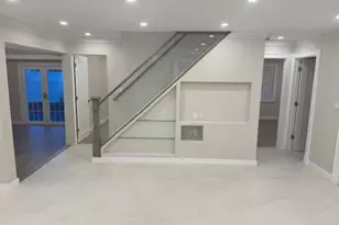 48 Ripple Ln, Levittown, NY 11756 - Photo 16