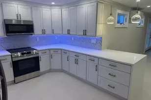 48 Ripple Ln, Levittown, NY 11756 - Photo 4