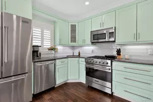 28 Harbor Rd, Port Washington, NY 11050 - Photo 8