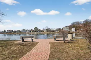 28 Harbor Rd, Port Washington, NY 11050 - Photo 22