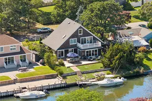23 Whiting Rd, East Quogue, NY 11942 - Photo 18