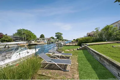 23 Whiting Road, East Quogue, NY 11942 - Photo 24