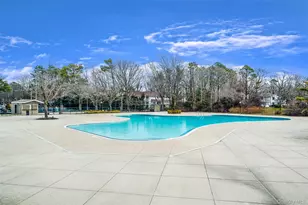 842 Golf Ln, Medford, NY 11763 - Photo 20