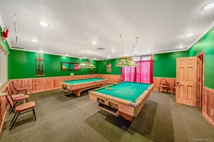 842 Golf Ln, Medford, NY 11763 - Photo 24