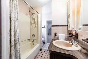 11 Maple St, Malverne, NY 11565 - Photo 16