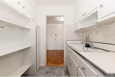 33-24 Junction Boulevard #1R, Jackson Heights, NY 11372 - Photo 8