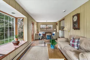 121 Knollwood Rd, Rockville Centre, NY 11570 - Photo 8