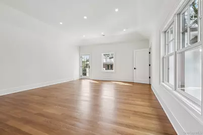 15 High Point Terrace, Scarsdale, NY 10583 - Photo 18