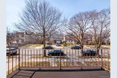 7363 195th Street, Fresh Meadows, NY 11366 - Photo 30