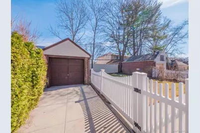 7363 195th Street, Fresh Meadows, NY 11366 - Photo 36