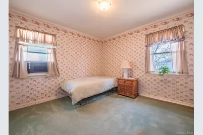 7363 195th Street, Fresh Meadows, NY 11366 - Photo 24