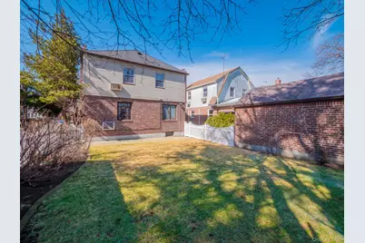 7363 195th Street, Fresh Meadows, NY 11366 - Photo 38