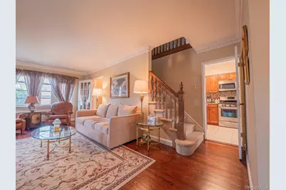 7363 195th Street, Fresh Meadows, NY 11366 - Photo 6