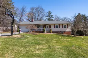 39 Benjamin Rd, Mahopac, NY 10541 - Photo 1