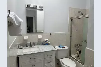 173 Davenport Street, Lindenhurst, NY 11757 - Photo 10