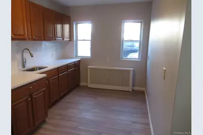 6091 54th Street #2R, Maspeth, NY 11378 - Photo 2