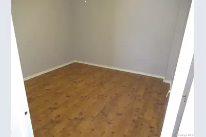 6091 54th Street #2R, Maspeth, NY 11378 - Photo 8