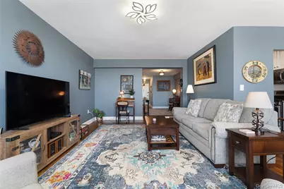 360 Westchester Avenue #305, Port Chester, NY 10573 - Photo 4