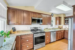 135 Division Ave, West Sayville, NY 11796 - Photo 14