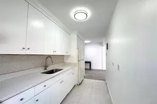 68-24 140th St, Flushing, NY 11367 - Photo 10