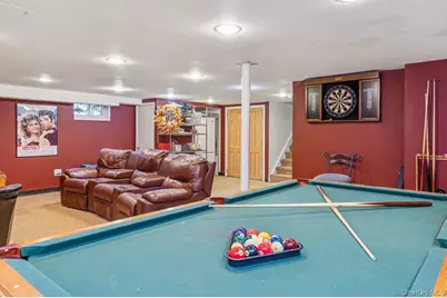 130 Locust Avenue, Scarsdale, NY 10583 - Photo 28