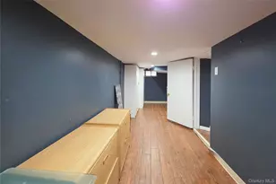 18 Prospect St, Williston Park, NY 11596 - Photo 18