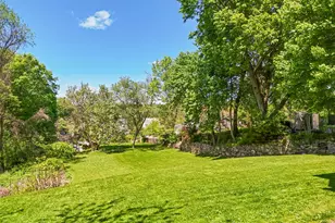 24 Bedford Ave, Bedford Hills, NY 10507 - Photo 20