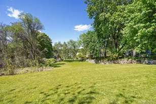 24 Bedford Ave, Bedford Hills, NY 10507 - Photo 22