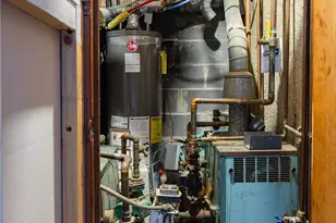 87 Vineyard Ave, Highland, NY 12528 - Photo 10