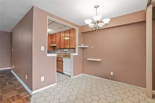 151-31 88th St, Howard Beach, NY 11414 - Photo 8