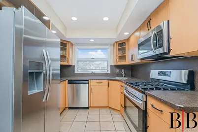 69 Crystal Avenue, New York, NY 10302 - Photo 10