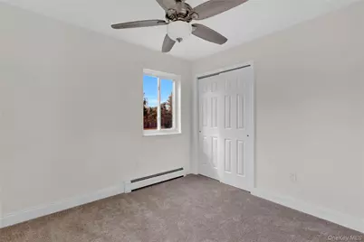 7 Roan Lane, Riverhead, NY 11901 - Photo 12