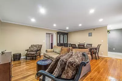 15-49 160th Street #6-145, Whitestone, NY 11357 - Photo 4