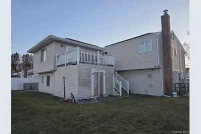 98 Andrew Avenue, Islip Terrace, NY 11752 - Photo 4