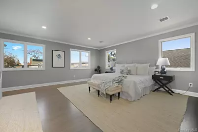 1050 Hastings Street, Baldwin, NY 11510 - Photo 34