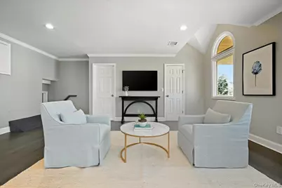 1050 Hastings Street, Baldwin, NY 11510 - Photo 36